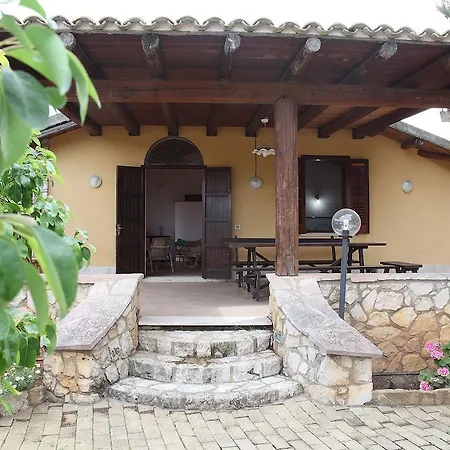 Casa Vacanze Al Ma Gi Ferienhaus